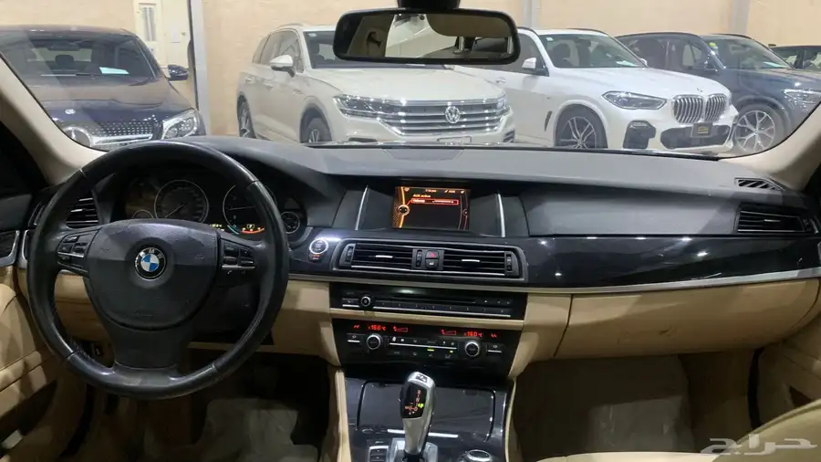 بي ام دبليو 520i موديل2015 9