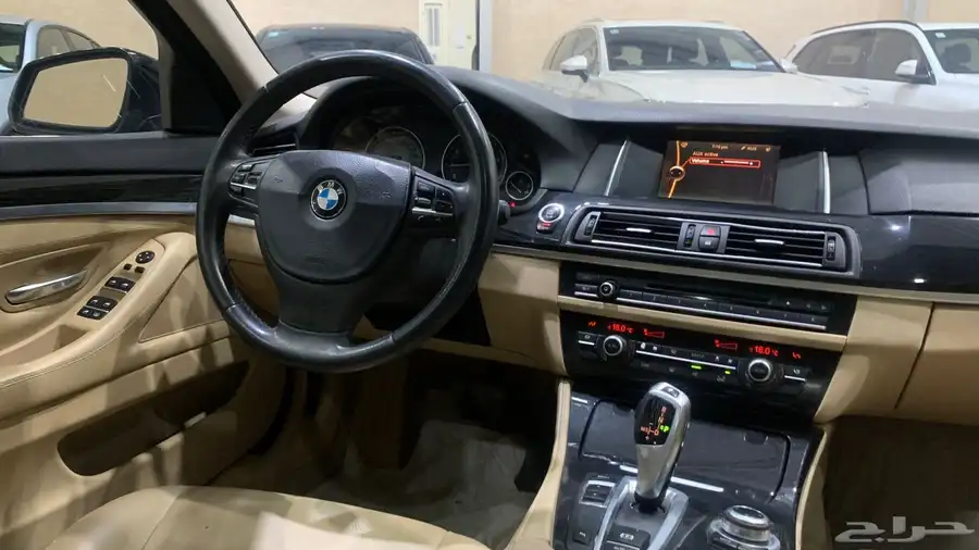 بي ام دبليو 520i موديل2015 11