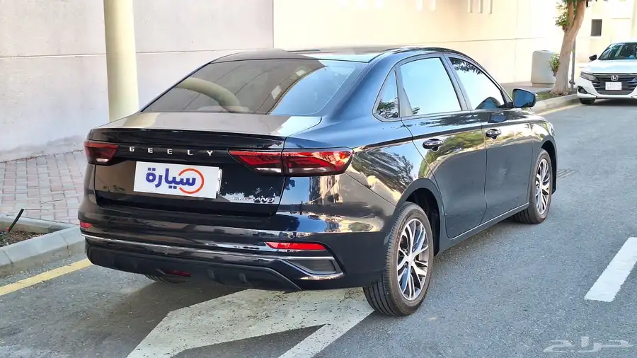 جيلي امجراند نظيفة 2023 1