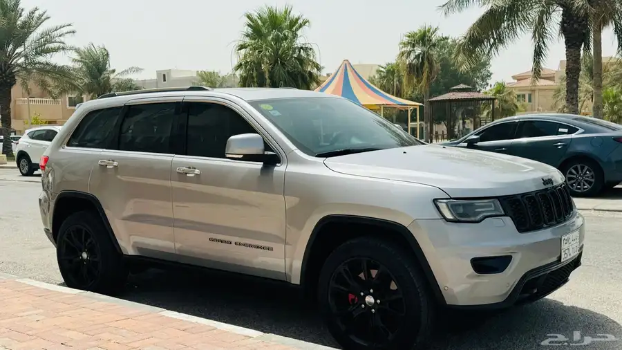 Jeep Grand Cherokee 2017  Limited  SR 71500 1