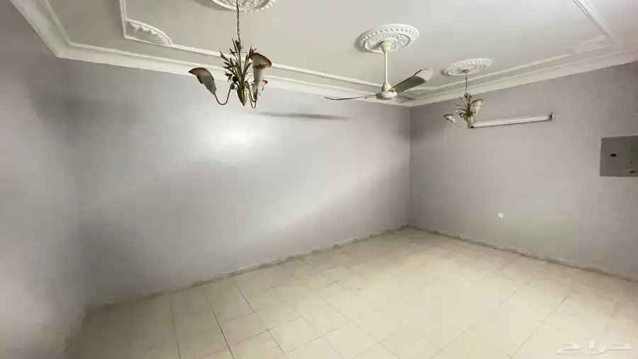 شقة ثلاث غرف 2