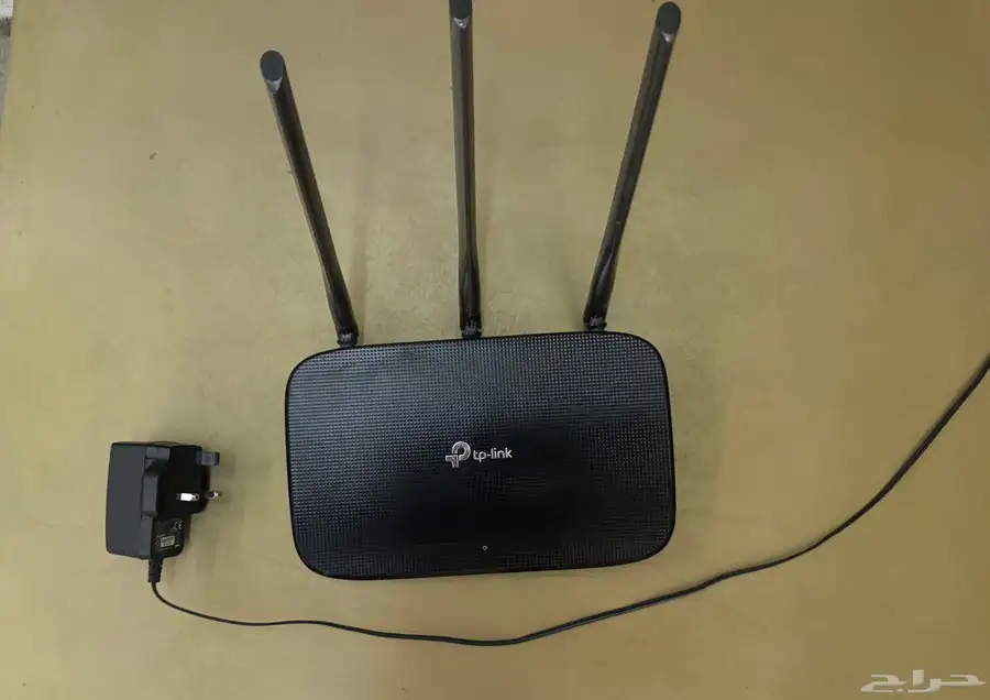 مقوي شبكة من شركة تبيلينك tplink 0