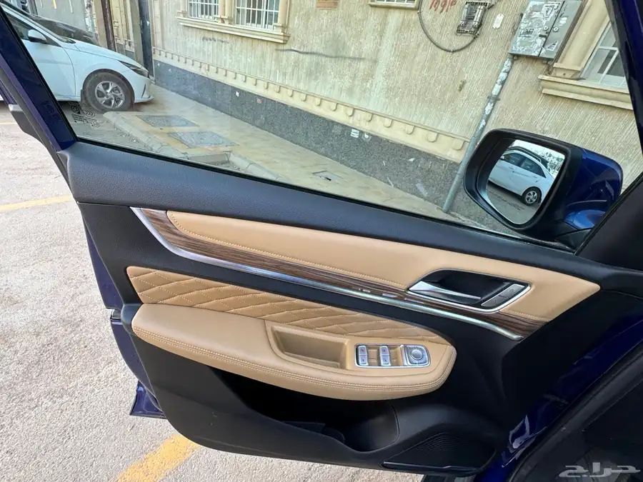 MG RX8 2022 purchased 2024. شراؤها في عام 2024) MG RX 8 9