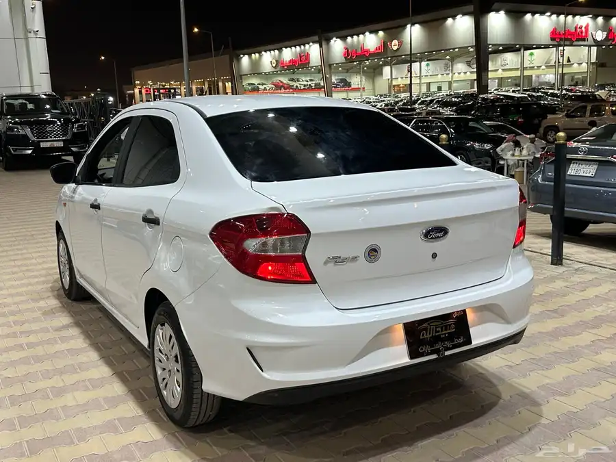 فورد فيجو موديل 2020 استاندر 18