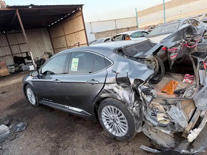 تشليح الحائر كامري مديل 2025 10