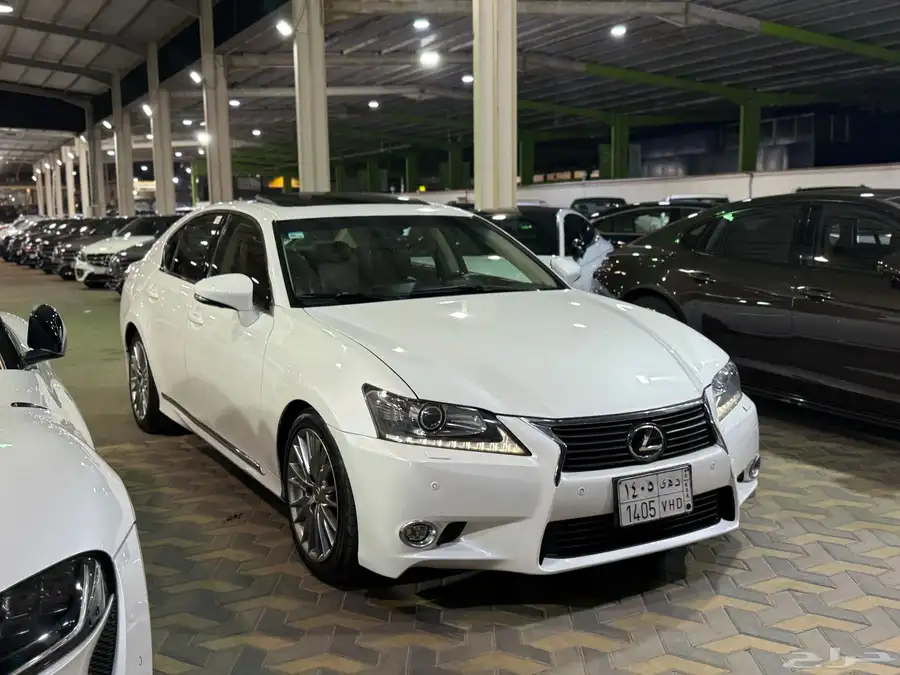 لكزس GS350 2015 ( فل كامل - قمة في النظافة ) 11