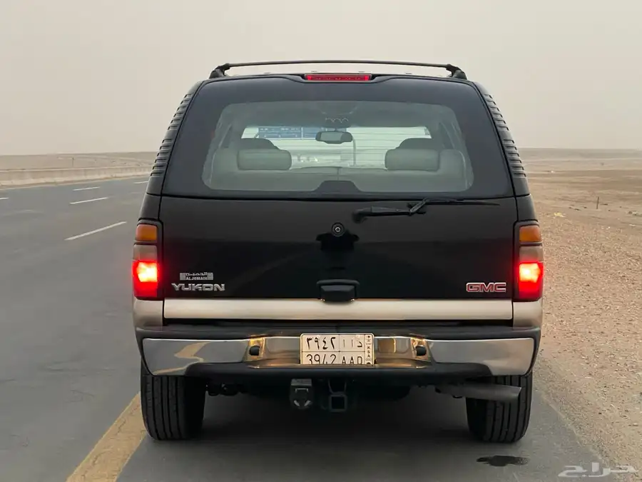 يوكن 2005 نضيف 5