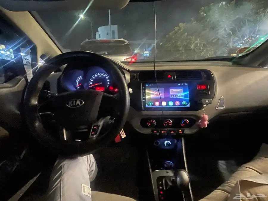 kia rio للبيع 5