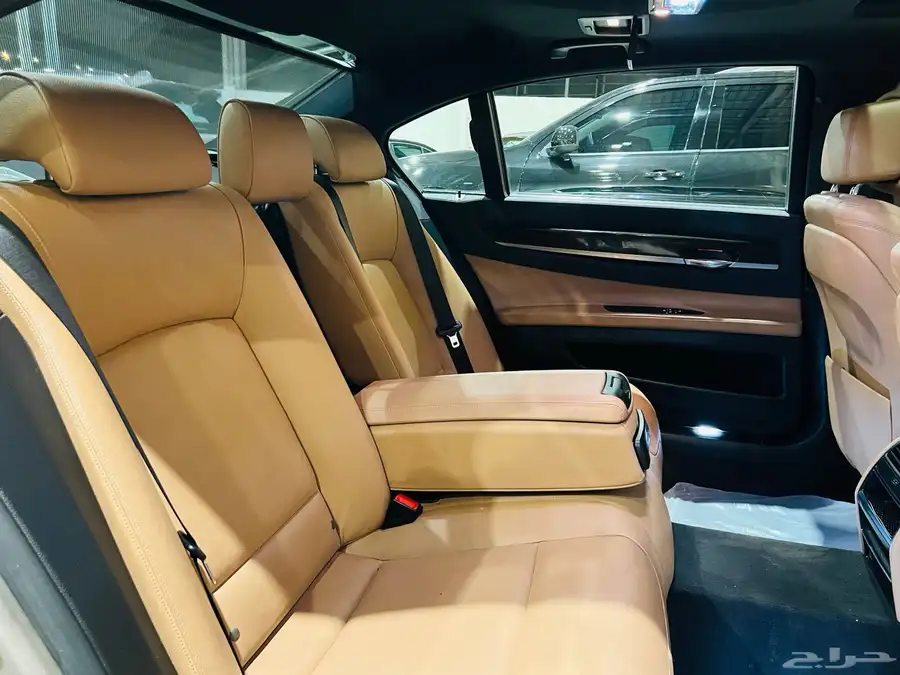 بى ام دبليو 2015 730Li V6 بحاله ممتازه 8