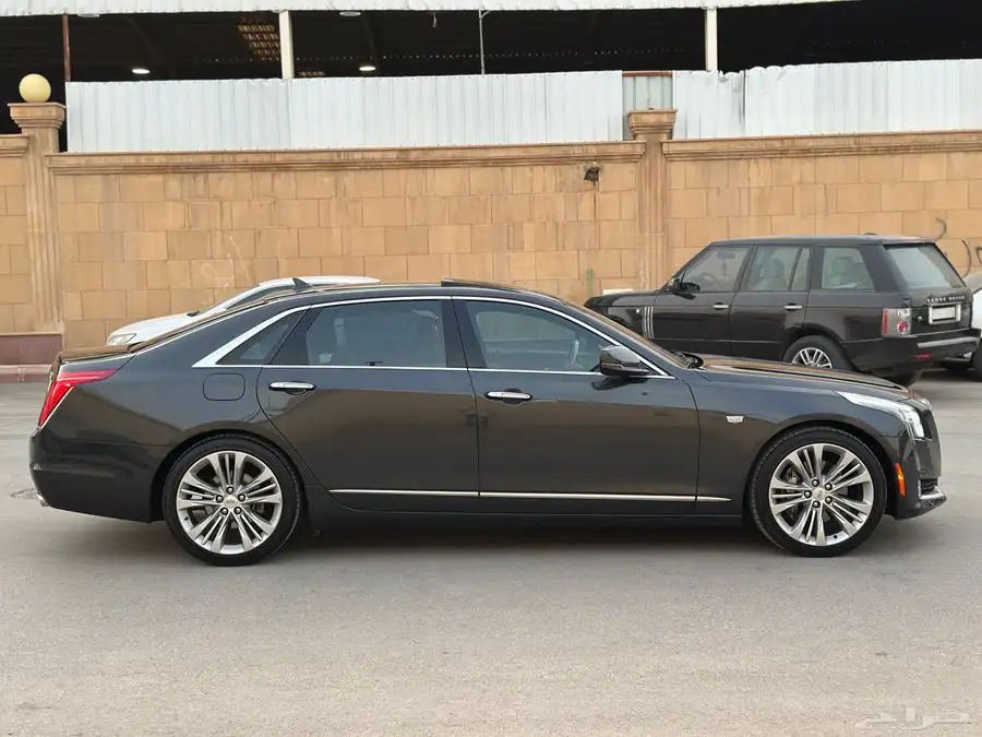 كاديلاك CT6 بلاتينيوم 2017 نظيف جدا 5