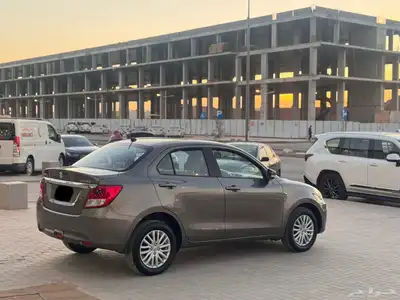 سوزوكي ديزاير 2022 بني 4