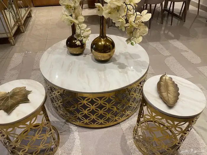 فستان زفاف ملكي وبشت رجالي جديد ومتفرقات 4