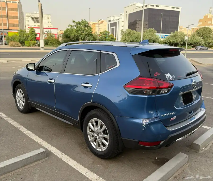 نيسان اكستريل 2020 نص فل SV دبل 7 راكب 2