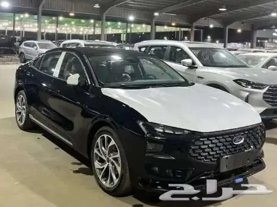 فورد تورس تيتانيوم موديل 2025 متوفر جميع الفئات 10