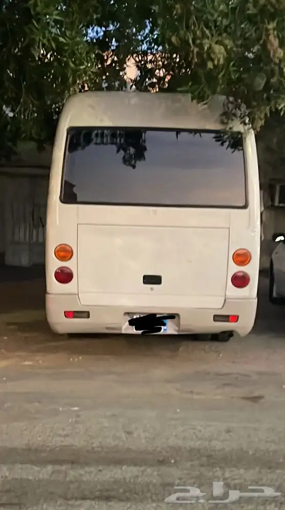 باص روزا متسوبيشي لاايجار 1