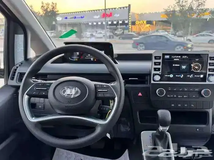 هيونداي ستاريا ديزل2025كاش وتقسيط 9راكب 3