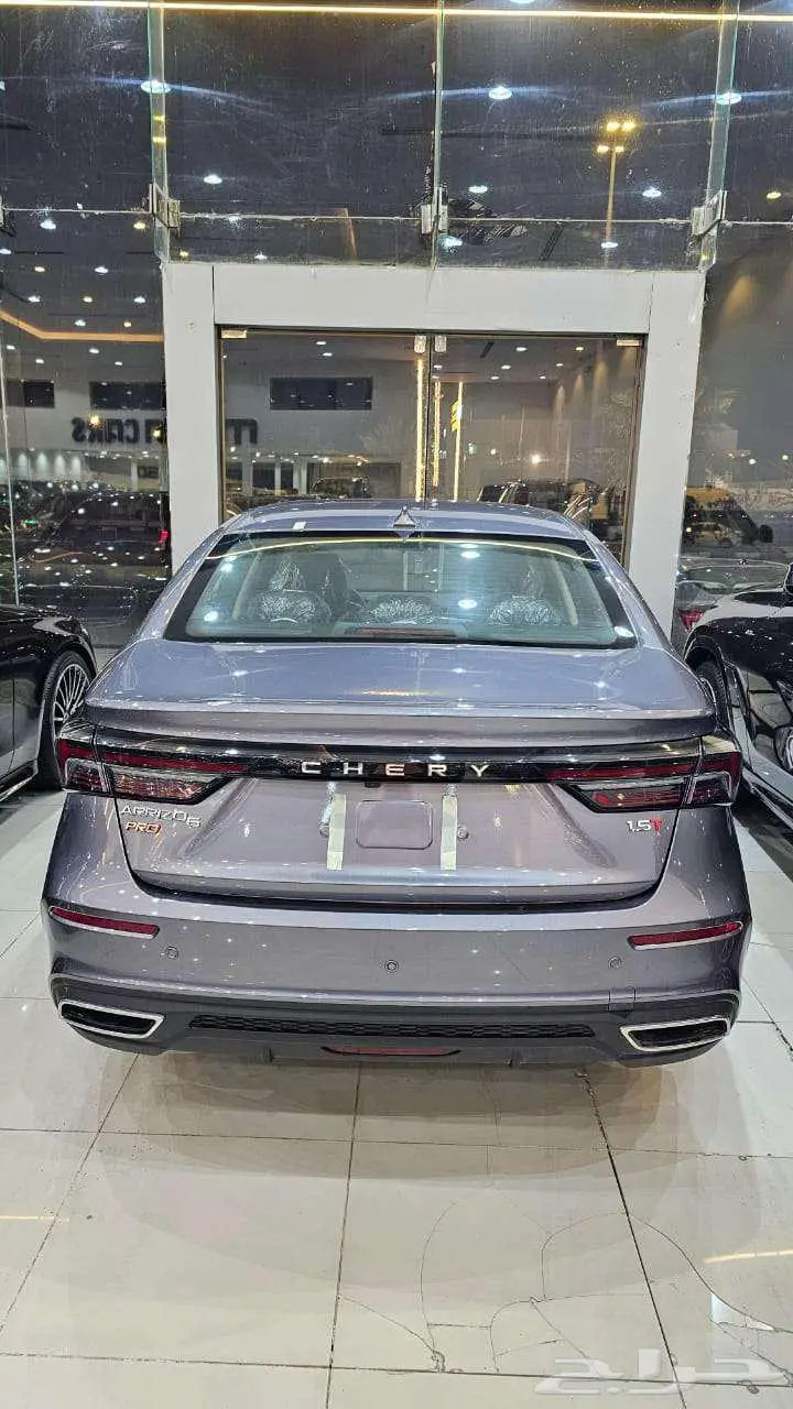 شيري اريزو 6 برو 2025 10