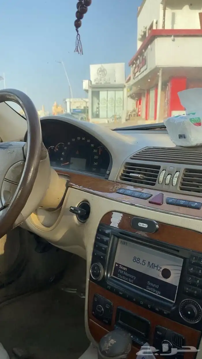 موسيدس فياقرا. قير مكينه على الفحص مضمون محزكلت. طيبه بدي 3