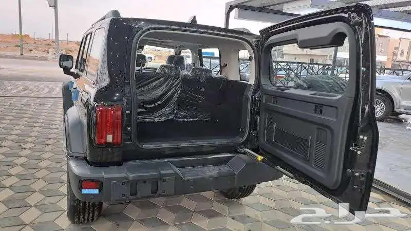 تانك 300 فل كامل موديل 2025 10