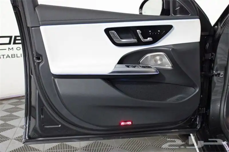 مرسيدس E 350-2024 5