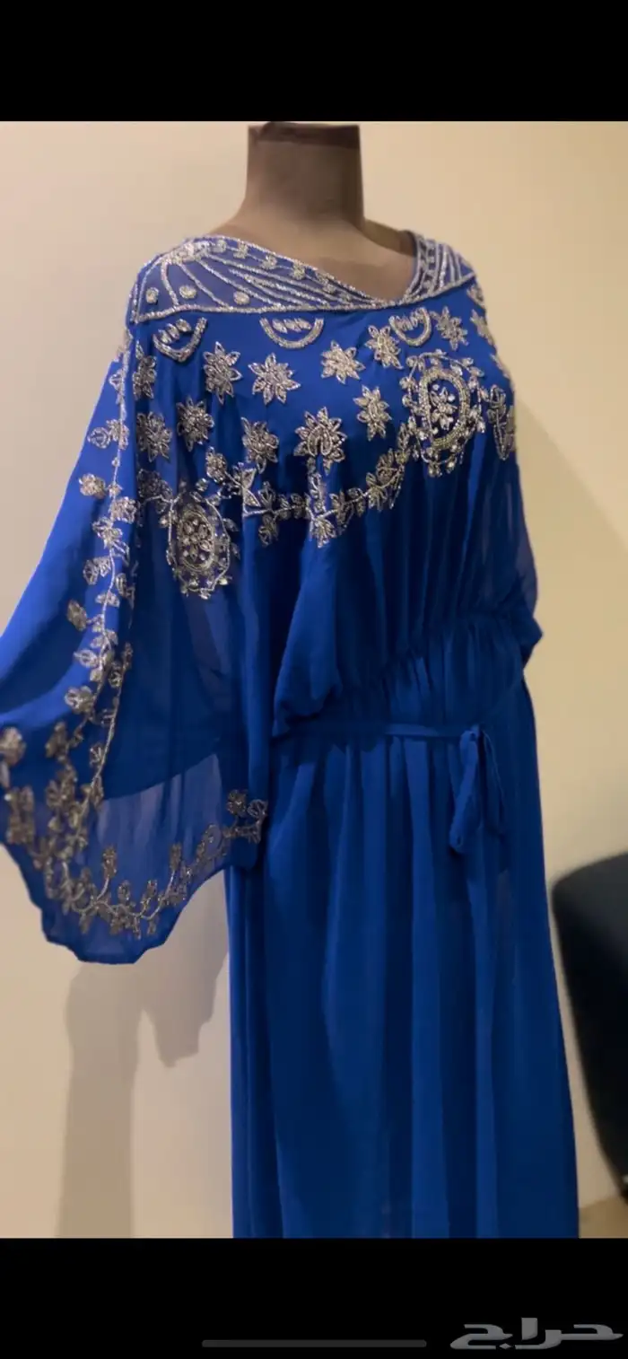 فساتين خصم لفتره محدوده 3