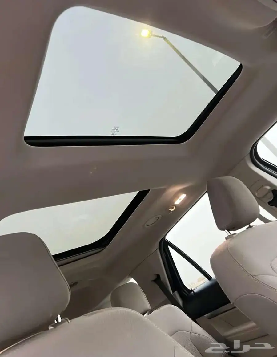 Ford Explorer 2019 XLT (اكسبلورر اكس ال تي(قماش) -دفع رباعي) 4