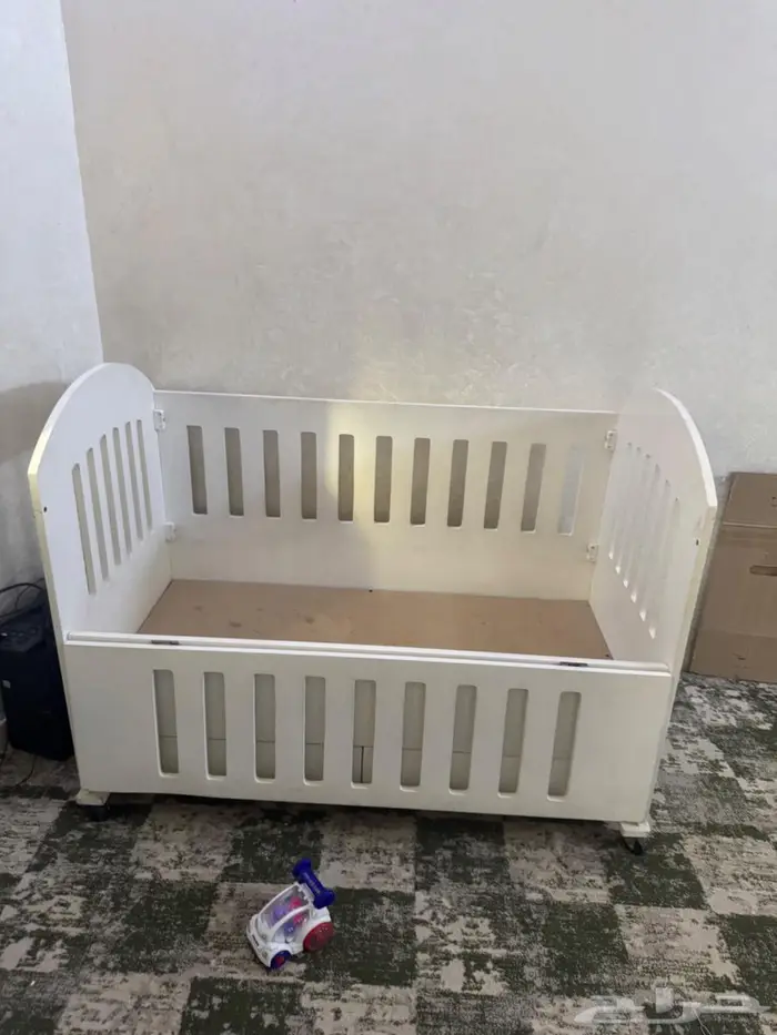 سرير أطفال معلاق عبايات 1