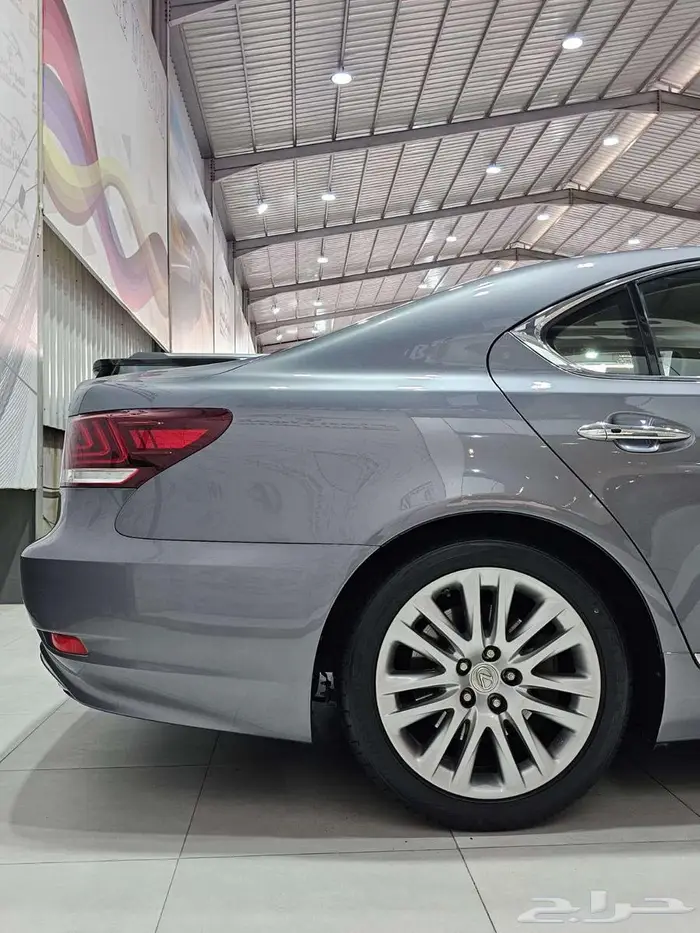 لكزس LS460 موديل 2015 ( فل كامل أعلى فئه شبه الجديد ) 6