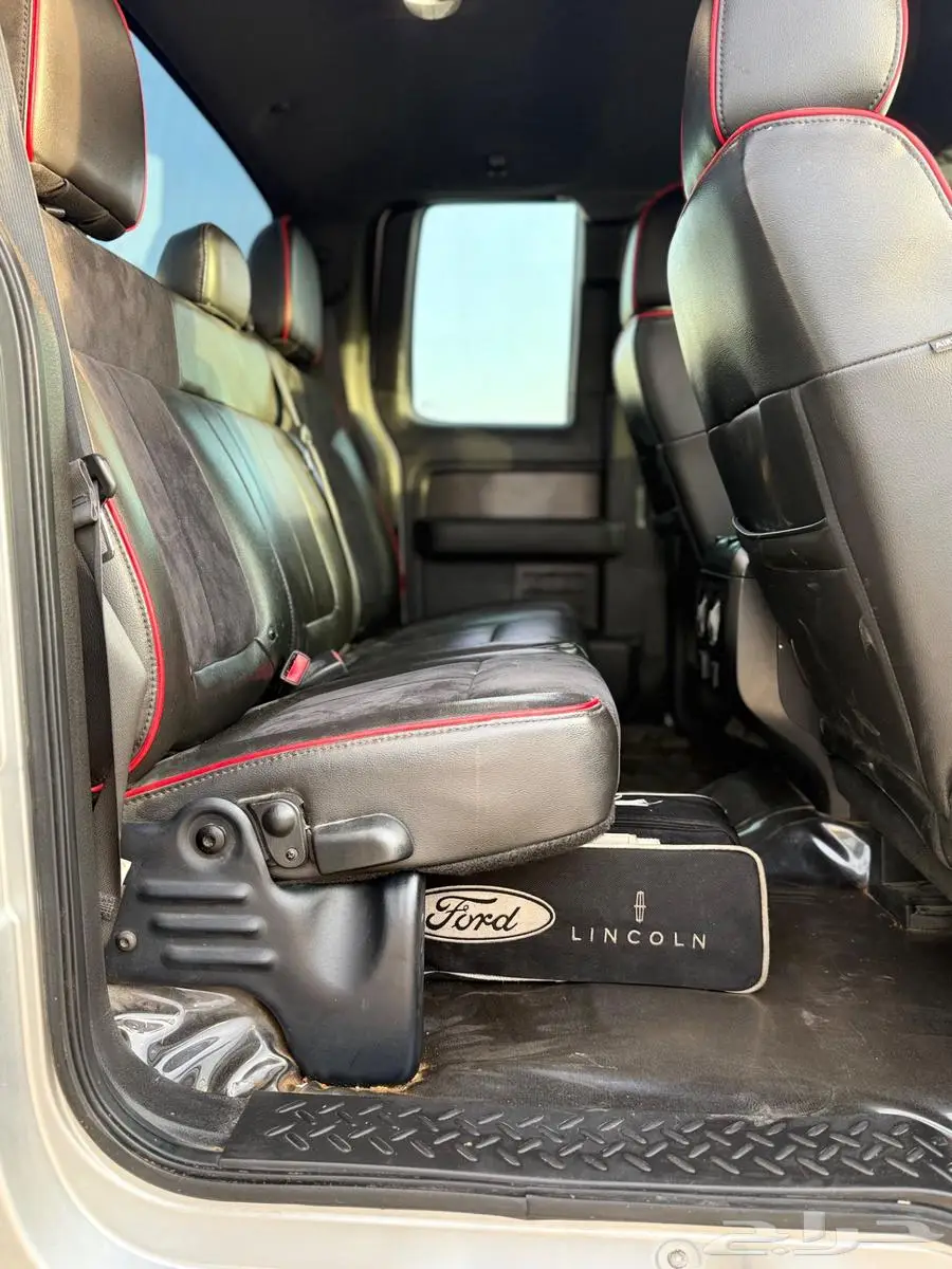 فورد F150 فئة FX4 مكينة رابتر 36
