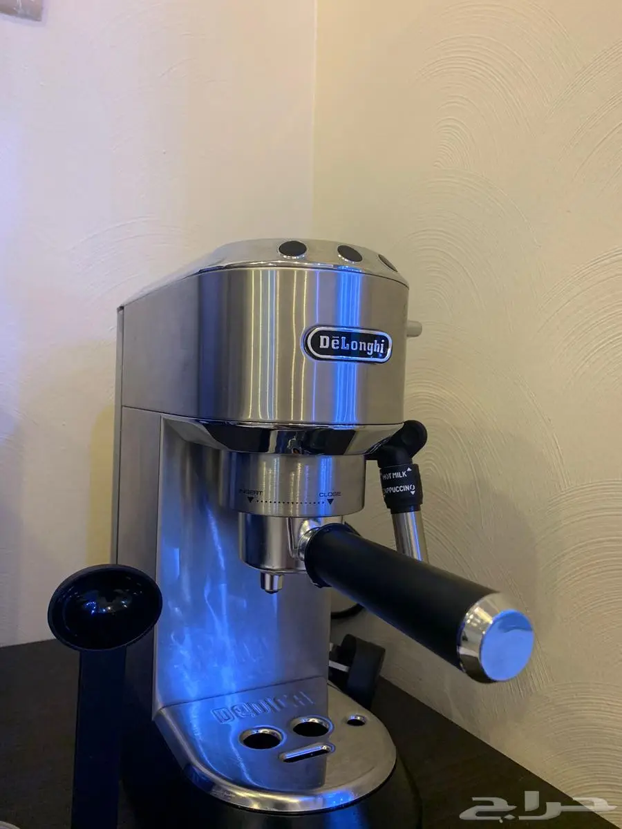 جهاز قهوه من شركه DeLonghi 1