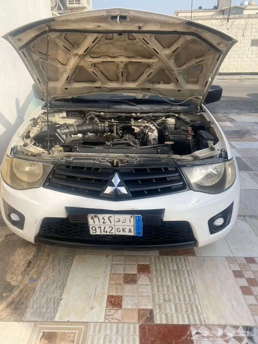 متسوبيشي 2011 بكب غمارتين L200 القير عادي بنزين للبيع 23