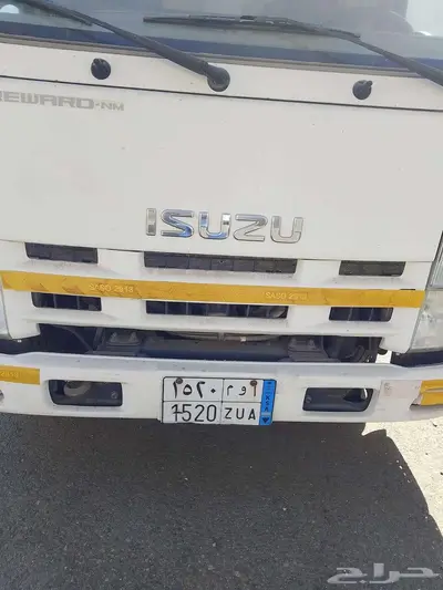 Isuzu Reward NM 2014 1