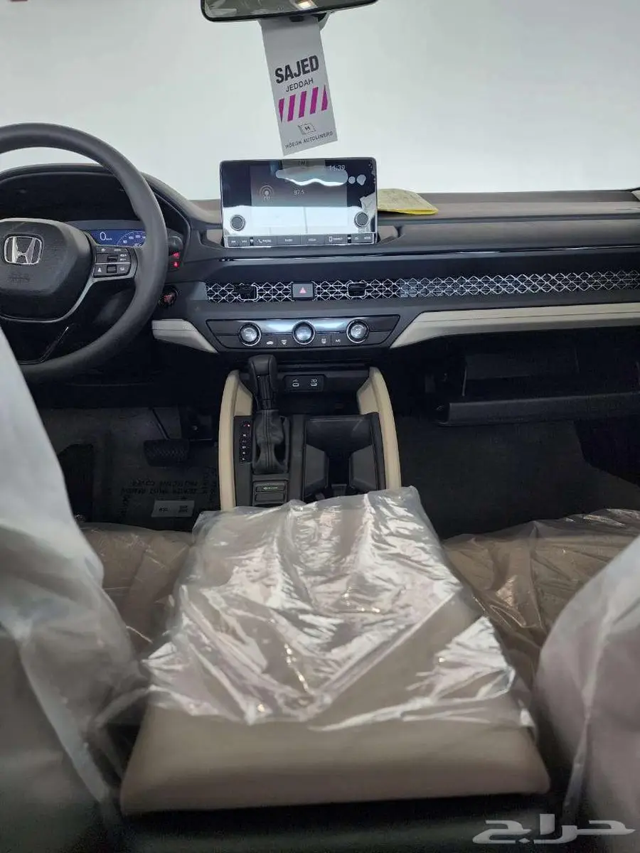 هوندا اكورد 2025 LX ستاندر 10
