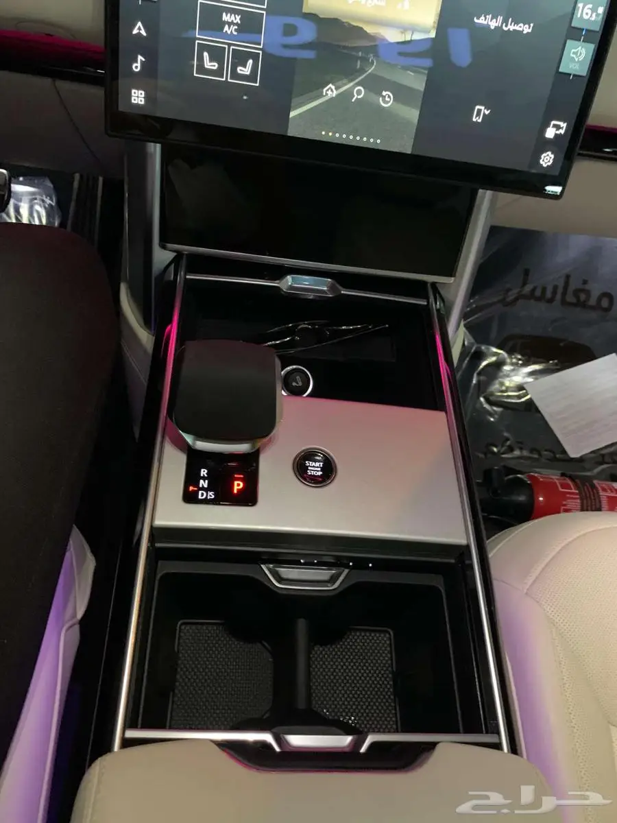 رانج روفر P530 Black-edition 2024 11