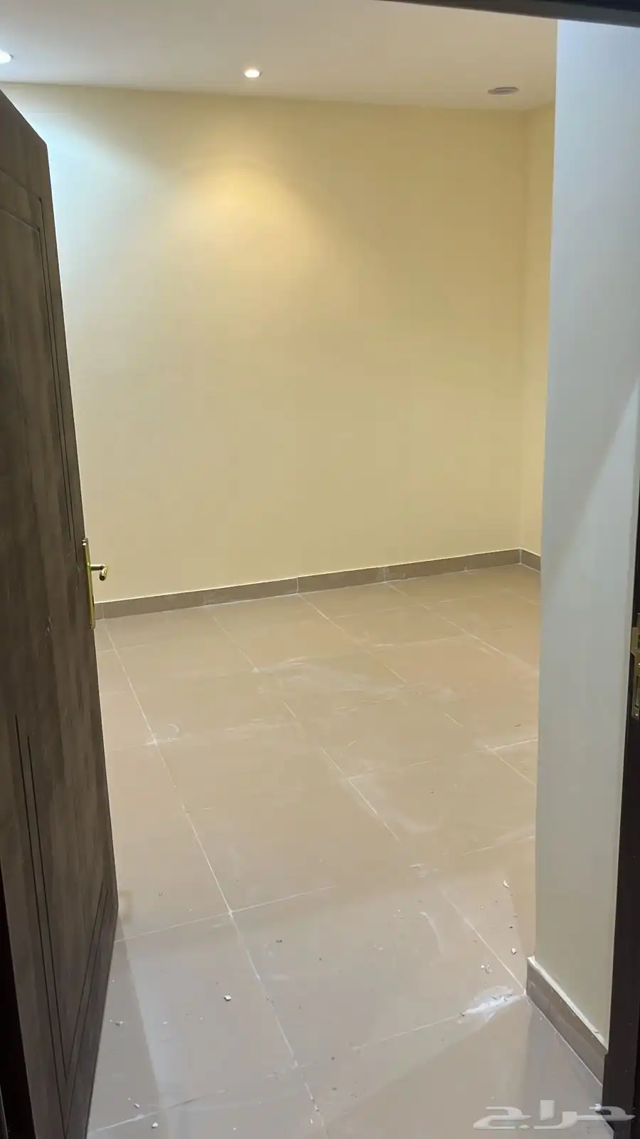 للإيجار 3 شقق تصلح شركات 4