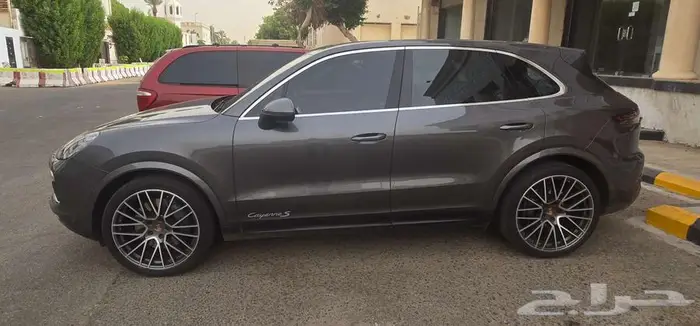 Porsche Cayenne S 2022 3