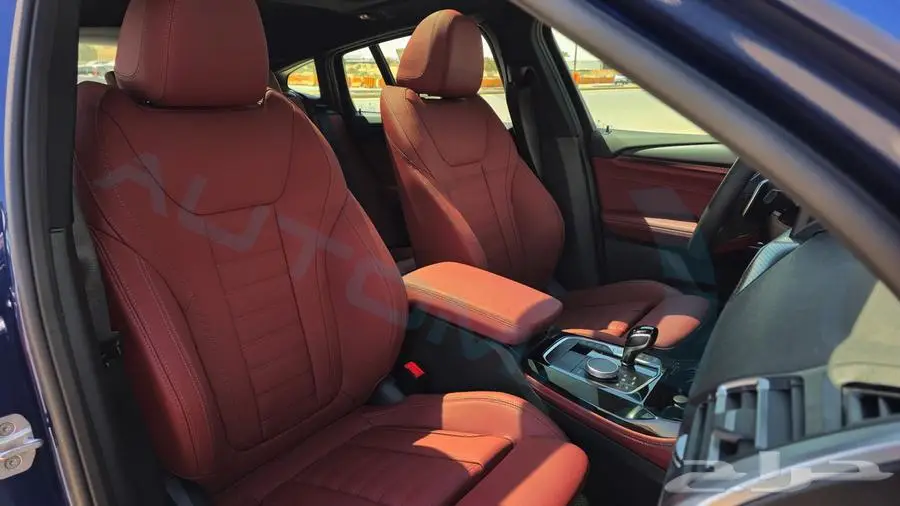 2025 BMW X4 XDRIVE 30i M 2.0T AWD GCC 32