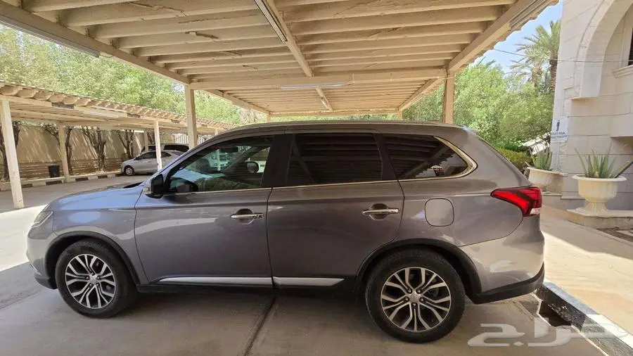 Mitsubishi Outlander 2018 5