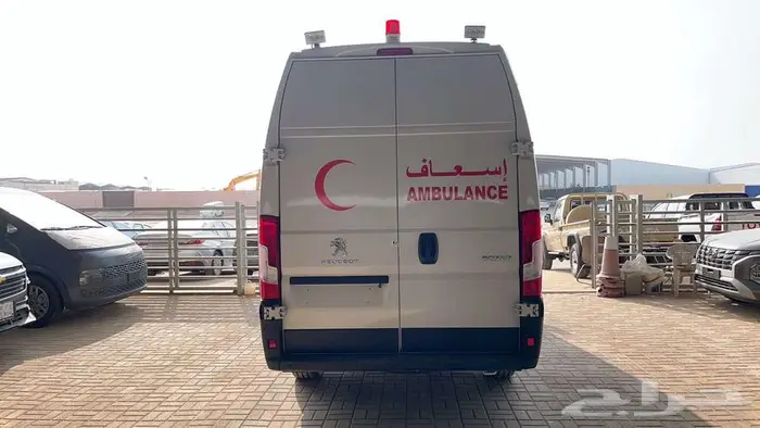 اسعاف بيجو بوكسر - 2025 4