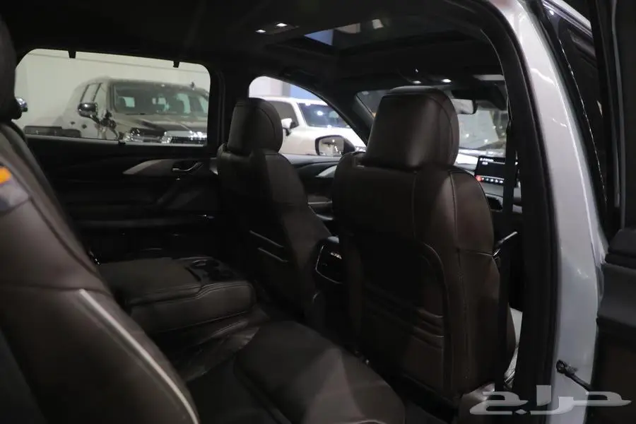 مازدا CX9 فل كامل سيجنيتشر فتحة سقف جلد موديل 2023 14