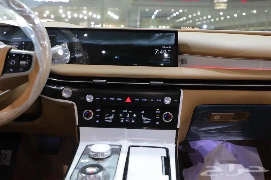 جينيسس G80 بريستيج بانوراما جلد اربعة سلندر موديل 2025 10