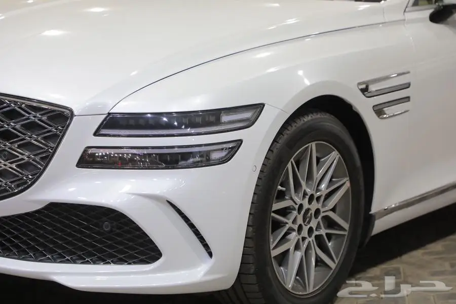 جينيسس G80 بريستيج بانوراما جلد اربعة سلندر موديل 2025 7