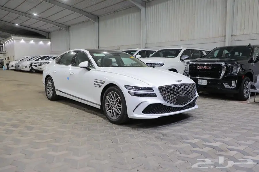جينيسس G80 بريستيج بانوراما جلد اربعة سلندر موديل 2025 0