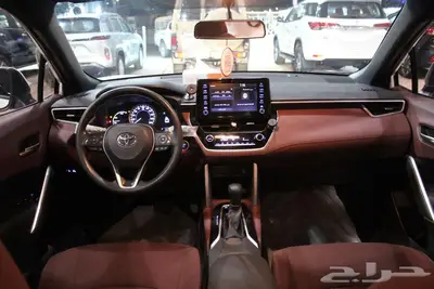 تويوتا كرولا كروس LE هايبرد 2024 10