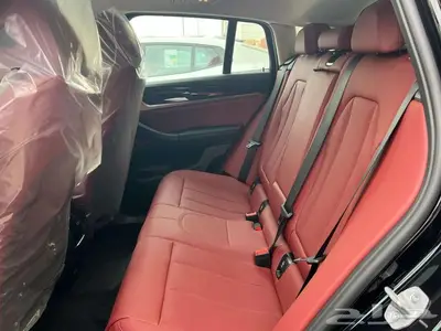 BMW X4 2025 ( سعودي ) باسعار مميزه مع تظليل مجاني 9