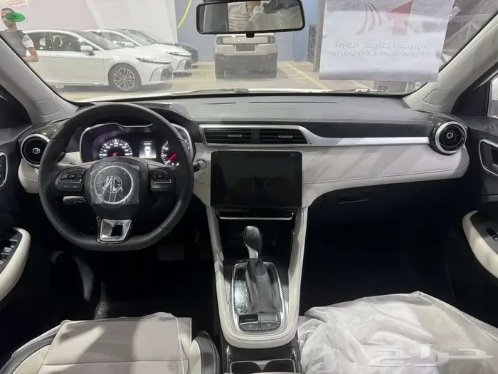 MG-zs فل كامل ابيض 4