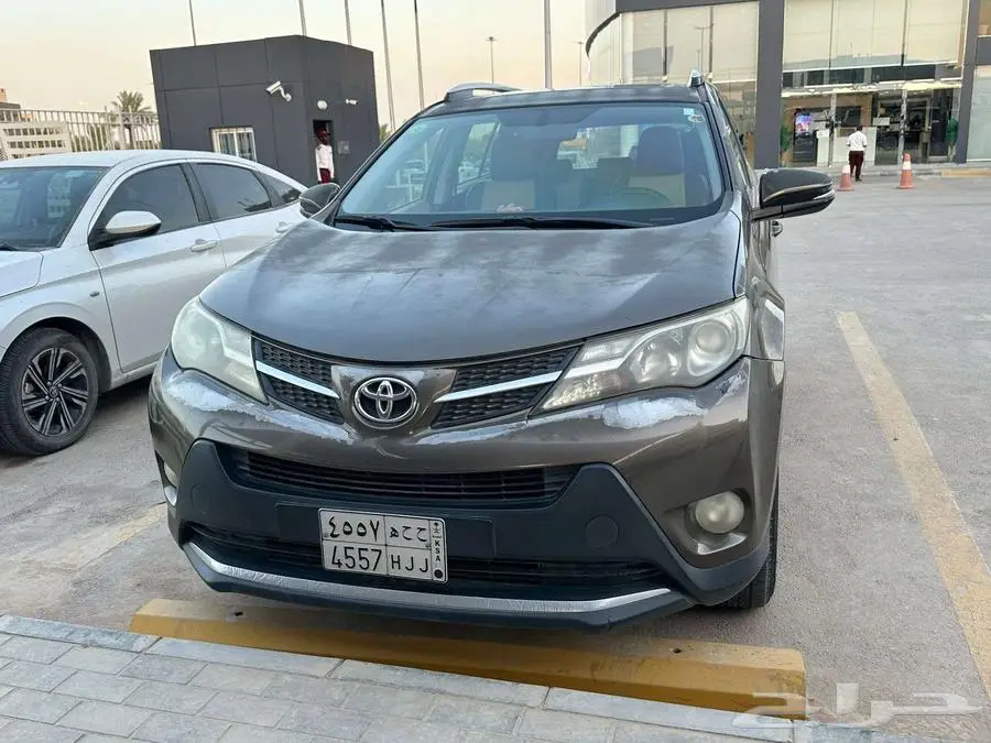تويوتا راف فور RAV4 موديل 2013 12