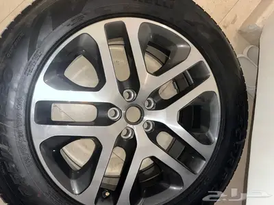للبيع جنوط ديفندر طقم 5 حبات مع كفرات موديل 23 0