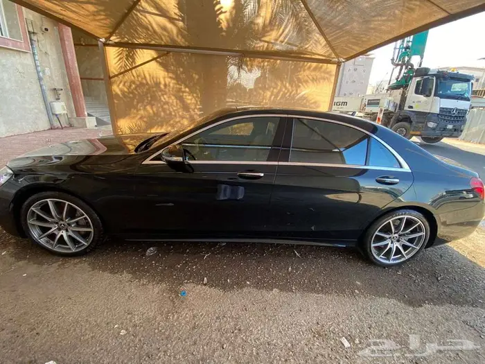 النوع  مرسيدس S560 2020 فل كامل (مخزنه) 4