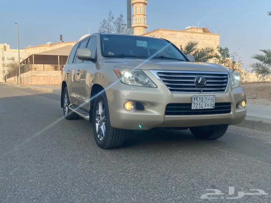 لكزس ال اكس570 15